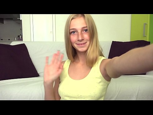 ❤️ Kun minulla on tylsää masturboin laiskasti vaaleanpunaista pilluani Kova porno at fi.yourxxxvideos.ru