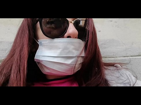 ❤️ Nicoletta kostaa naapurilleen ja pissaa hänen autotalliinsa (Special Covid19 Italian karanteeni) Kova porno at fi.yourxxxvideos.ru