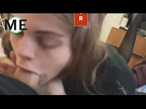 ❤️ Kurkkumulkku, revityt sukkahousut ja revityt korkokengät kiva tavata Kova porno at fi.yourxxxvideos.ru
